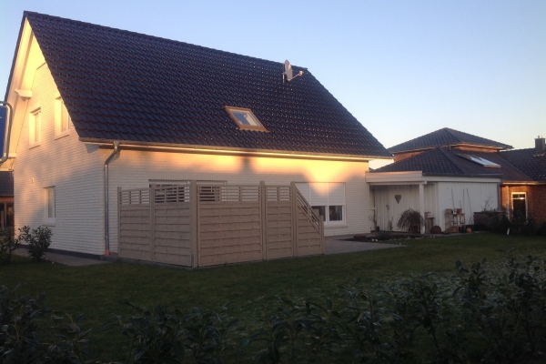 T.R.G. Friesengiebel - 013-E