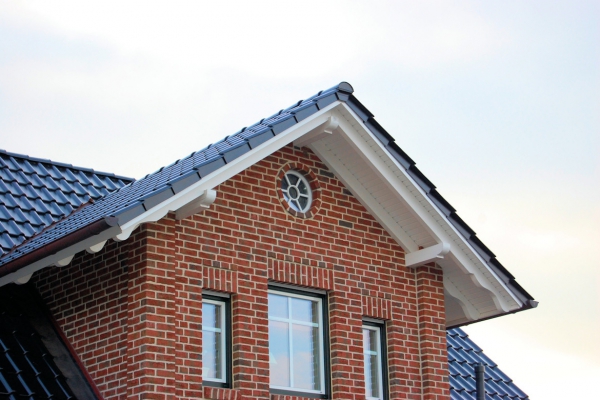 T.R.G. Friesengiebel - 004-D