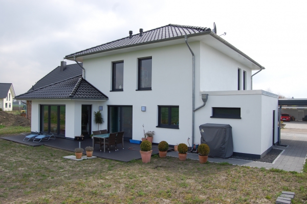 T.R.G. Stadthaus - 001-C