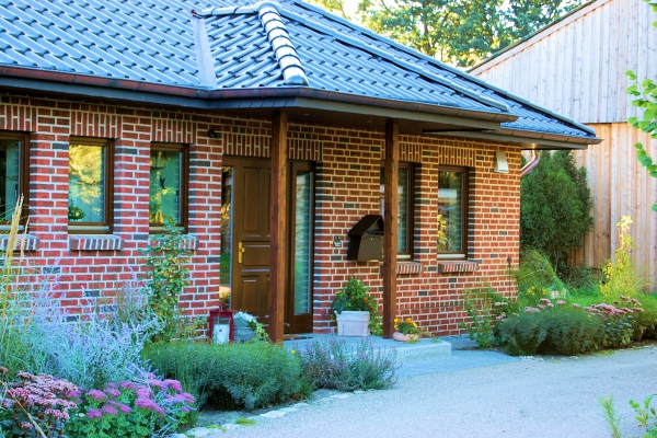 T.R.G. Bungalow - 007-D
