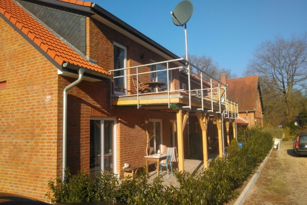 T.R.G. Doppelhaus - 004-B
